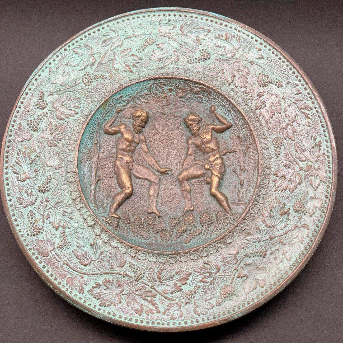 Piatto Mitologico in Bronzo