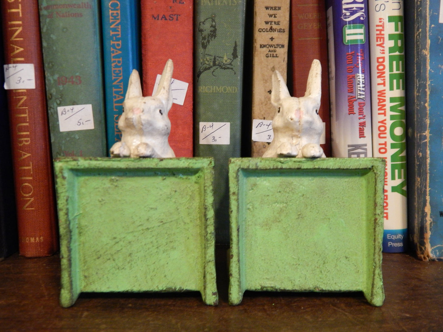 Book End - Cast Iron Pair Rabbit