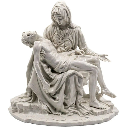 Piet¨¤ di Michelangelo in porcellana di Capodimonte lucida